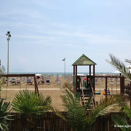 In Lignano Riviera Comfortable Semesterbostad *