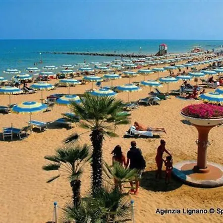 In Lignano Riviera Comfortable * Lignano Sabbiadoro